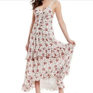 Chelsea Violet Floral tier dress med cottagecore NWT